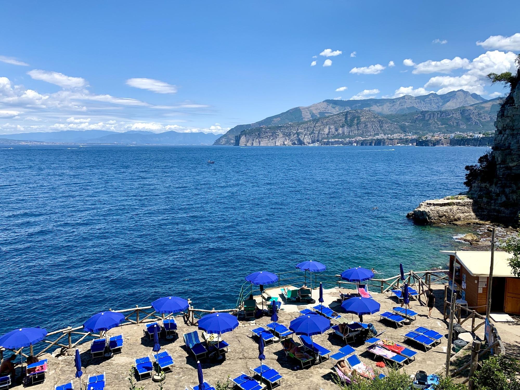 Village Camping Santa Fortunata - Campogaio Sorrento Exterior foto
