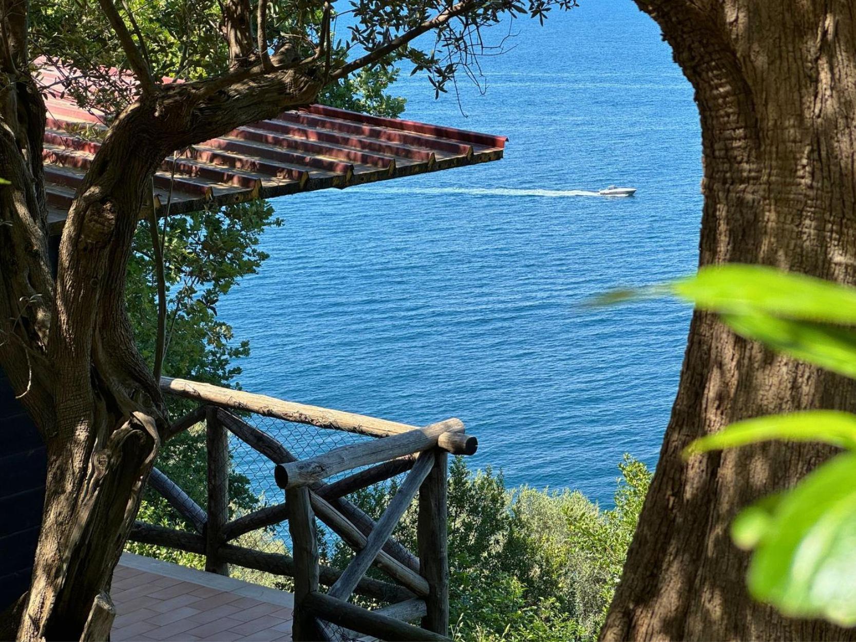 Village Camping Santa Fortunata - Campogaio Sorrento Exterior foto