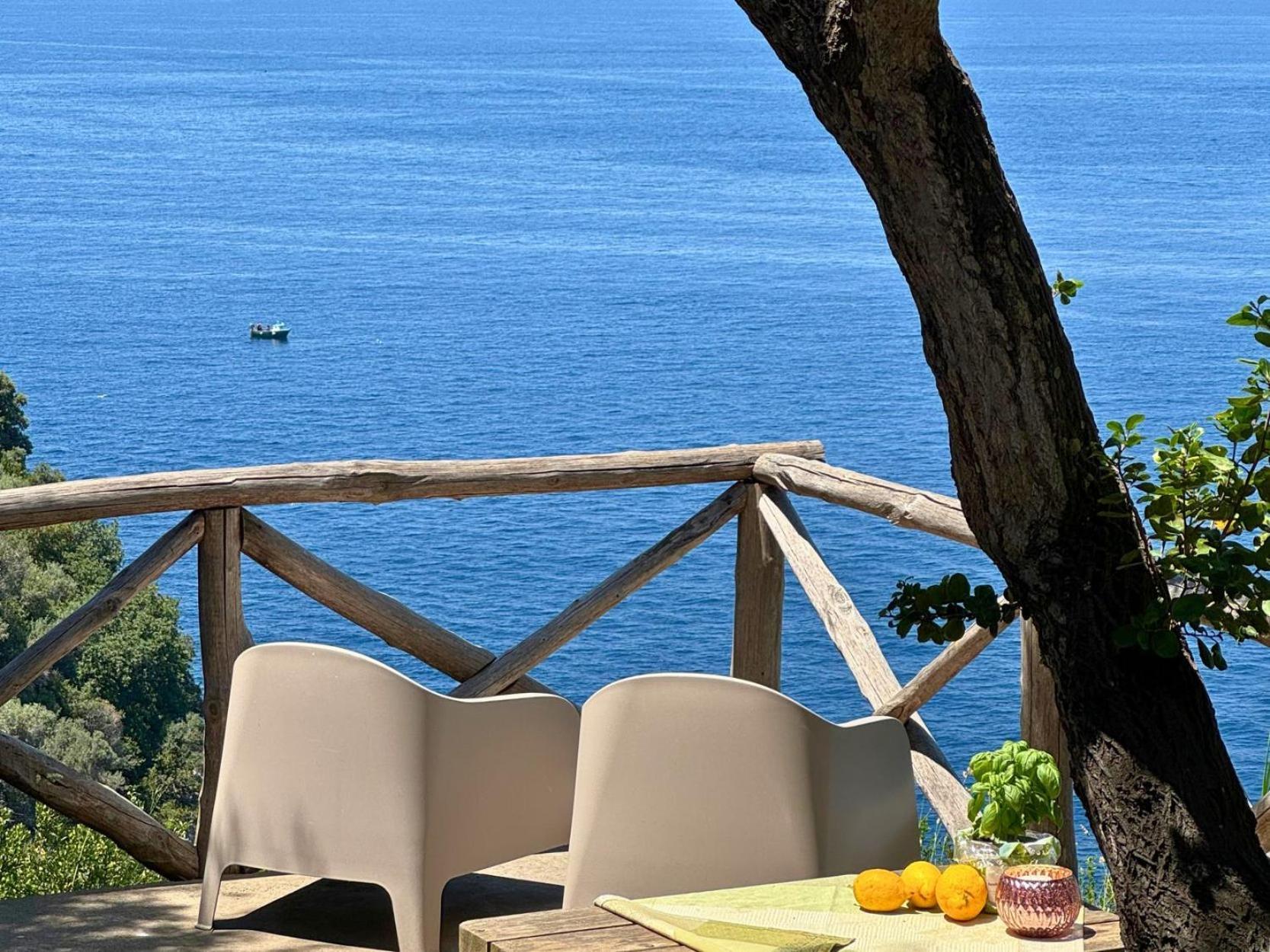 Village Camping Santa Fortunata - Campogaio Sorrento Exterior foto